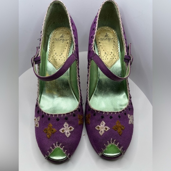 Sam Edelman Purple Heels with Embroidery - Picture 2 of 5